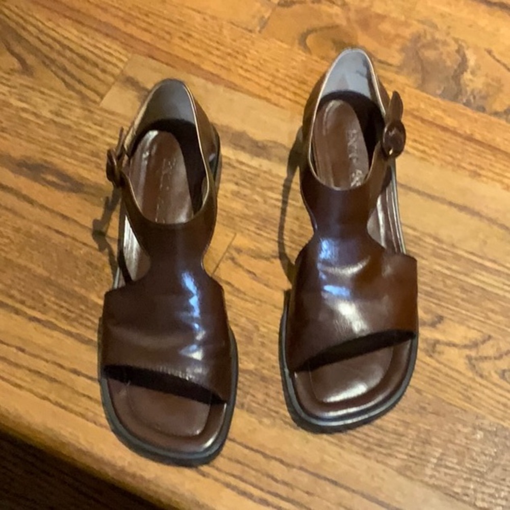 Brown Leather Women's Sandals